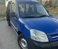 Синий Ситроен Берлинго, объемом двигателя 1.6 л и пробегом 253 тыс. км за 3850 $, фото 2 на Automoto.ua