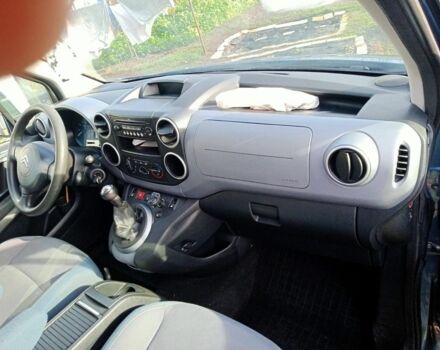 Синий Ситроен Берлинго, объемом двигателя 1.6 л и пробегом 285 тыс. км за 5200 $, фото 4 на Automoto.ua