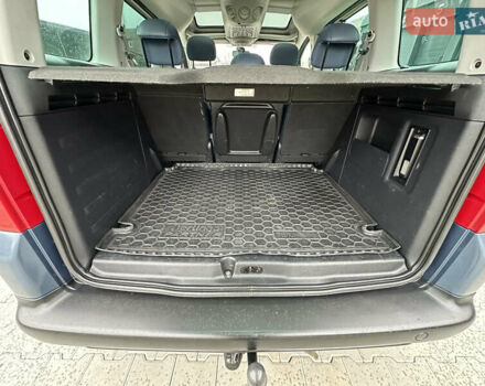 Синий Ситроен Берлинго, объемом двигателя 1.56 л и пробегом 296 тыс. км за 7200 $, фото 49 на Automoto.ua