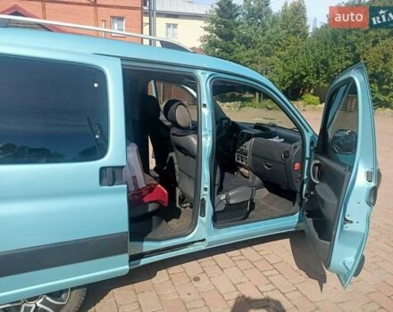 Синій Сітроен Берлінго, об'ємом двигуна 1.36 л та пробігом 222 тис. км за 3900 $, фото 2 на Automoto.ua
