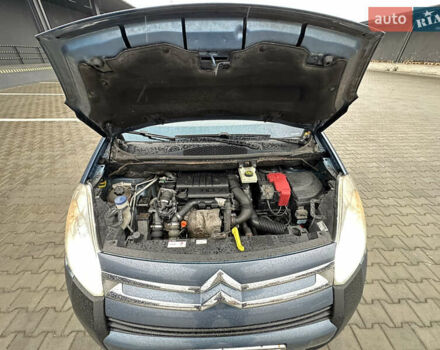 Синий Ситроен Берлинго, объемом двигателя 1.56 л и пробегом 296 тыс. км за 7200 $, фото 66 на Automoto.ua