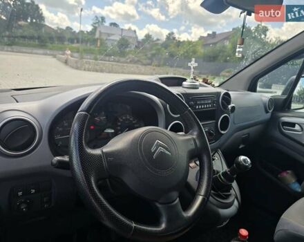 Синій Сітроен Берлінго, об'ємом двигуна 1.6 л та пробігом 346 тис. км за 5590 $, фото 12 на Automoto.ua
