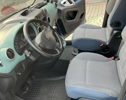 Синій Сітроен Берлінго, об'ємом двигуна 1.6 л та пробігом 240 тис. км за 6950 $, фото 15 на Automoto.ua