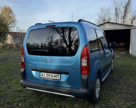Синий Ситроен Берлинго, объемом двигателя 1.6 л и пробегом 254 тыс. км за 8800 $, фото 5 на Automoto.ua