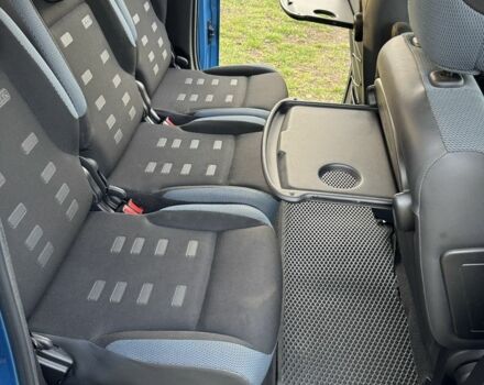 Синий Ситроен Берлинго, объемом двигателя 1.6 л и пробегом 254 тыс. км за 8800 $, фото 23 на Automoto.ua