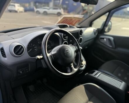 Синий Ситроен Берлинго, объемом двигателя 1.6 л и пробегом 230 тыс. км за 7900 $, фото 8 на Automoto.ua