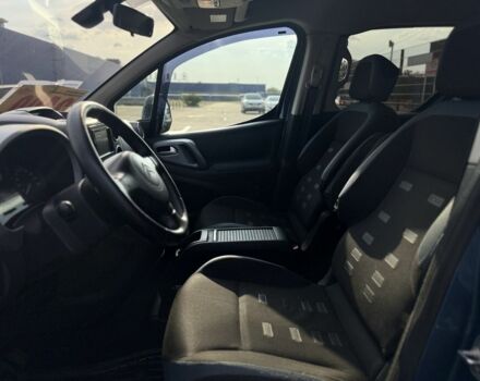 Синий Ситроен Берлинго, объемом двигателя 1.6 л и пробегом 230 тыс. км за 7900 $, фото 9 на Automoto.ua