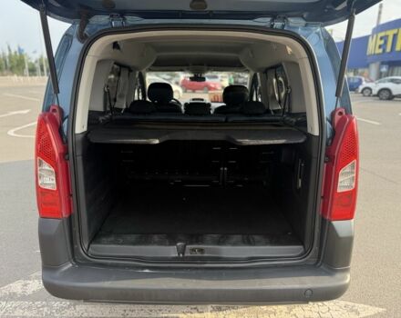 Синий Ситроен Берлинго, объемом двигателя 1.6 л и пробегом 230 тыс. км за 7900 $, фото 11 на Automoto.ua