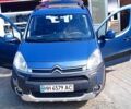 Синий Ситроен Берлинго, объемом двигателя 1.6 л и пробегом 270 тыс. км за 8100 $, фото 5 на Automoto.ua