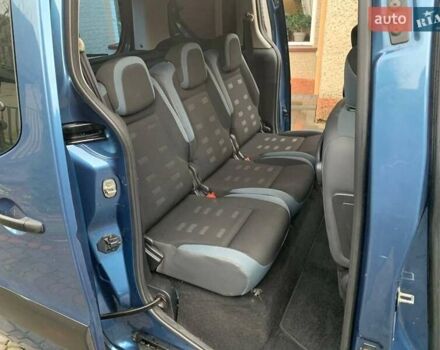 Синий Ситроен Берлинго, объемом двигателя 1.6 л и пробегом 162 тыс. км за 8800 $, фото 27 на Automoto.ua