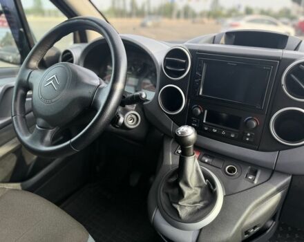 Синий Ситроен Берлинго, объемом двигателя 1.6 л и пробегом 230 тыс. км за 7900 $, фото 14 на Automoto.ua