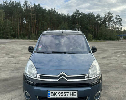 Синий Ситроен Берлинго, объемом двигателя 1.6 л и пробегом 234 тыс. км за 8200 $, фото 2 на Automoto.ua