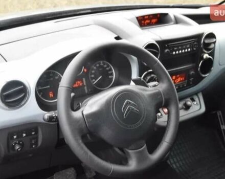 Синий Ситроен Берлинго, объемом двигателя 1.6 л и пробегом 206 тыс. км за 5800 $, фото 11 на Automoto.ua