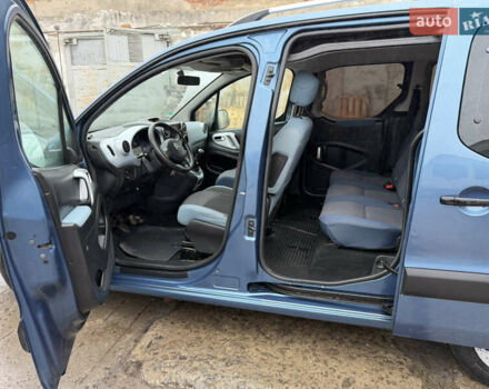 Синий Ситроен Берлинго, объемом двигателя 1.6 л и пробегом 180 тыс. км за 6999 $, фото 17 на Automoto.ua