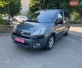 Синий Ситроен Берлинго, объемом двигателя 1.6 л и пробегом 170 тыс. км за 7999 $, фото 1 на Automoto.ua