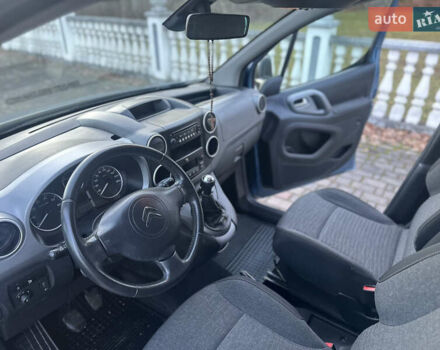 Синій Сітроен Берлінго, об'ємом двигуна 1.6 л та пробігом 283 тис. км за 9555 $, фото 35 на Automoto.ua