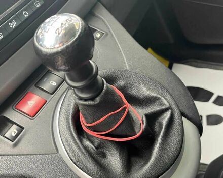 Синий Ситроен Берлинго, объемом двигателя 1.6 л и пробегом 197 тыс. км за 10999 $, фото 13 на Automoto.ua