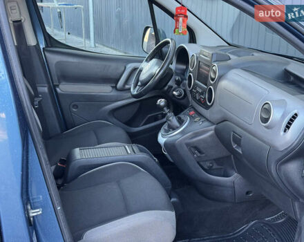 Синий Ситроен Берлинго, объемом двигателя 1.6 л и пробегом 193 тыс. км за 9399 $, фото 31 на Automoto.ua