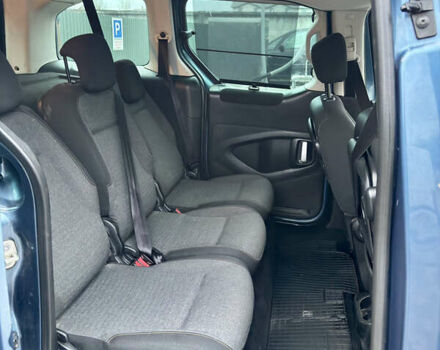 Синий Ситроен Берлинго, объемом двигателя 1.56 л и пробегом 198 тыс. км за 10500 $, фото 16 на Automoto.ua