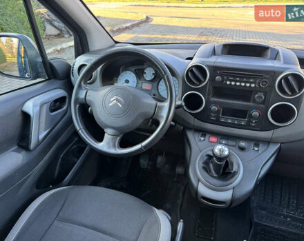 Синій Сітроен Берлінго, об'ємом двигуна 1.6 л та пробігом 187 тис. км за 9000 $, фото 28 на Automoto.ua