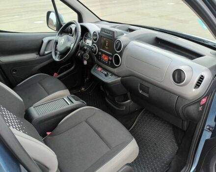 Синий Ситроен Берлинго, объемом двигателя 1.6 л и пробегом 148 тыс. км за 6700 $, фото 9 на Automoto.ua