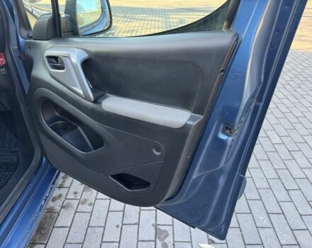 Синий Ситроен Берлинго, объемом двигателя 1.6 л и пробегом 189 тыс. км за 9450 $, фото 14 на Automoto.ua