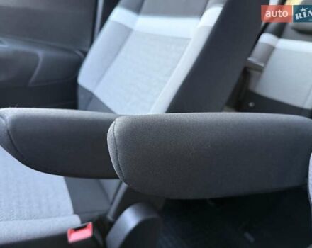 Синій Сітроен Берлінго, об'ємом двигуна 1.5 л та пробігом 143 тис. км за 19750 $, фото 85 на Automoto.ua