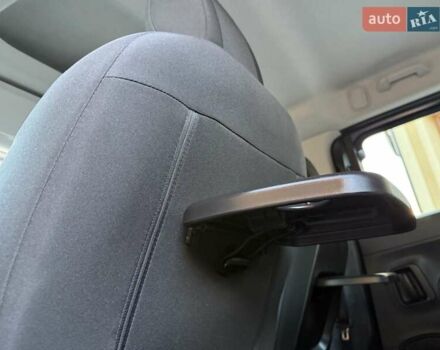 Синій Сітроен Берлінго, об'ємом двигуна 1.5 л та пробігом 143 тис. км за 19750 $, фото 110 на Automoto.ua