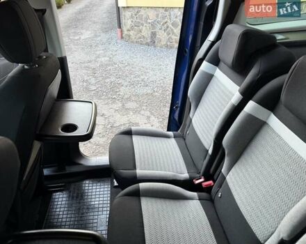 Синій Сітроен Берлінго, об'ємом двигуна 1.5 л та пробігом 143 тис. км за 19750 $, фото 61 на Automoto.ua