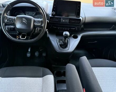 Синій Сітроен Берлінго, об'ємом двигуна 1.5 л та пробігом 143 тис. км за 19750 $, фото 114 на Automoto.ua