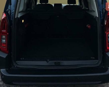 Синій Сітроен Берлінго, об'ємом двигуна 1.5 л та пробігом 143 тис. км за 19750 $, фото 121 на Automoto.ua