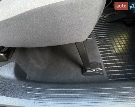 Синій Сітроен Берлінго, об'ємом двигуна 1.5 л та пробігом 143 тис. км за 19750 $, фото 137 на Automoto.ua