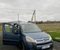 Синий Ситроен Берлинго, объемом двигателя 1.6 л и пробегом 311 тыс. км за 4500 $, фото 3 на Automoto.ua