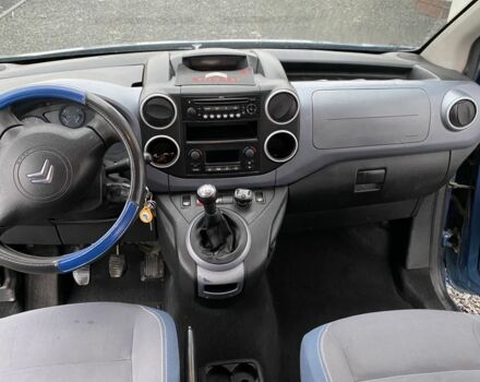 Синий Ситроен Берлинго, объемом двигателя 1.6 л и пробегом 311 тыс. км за 4500 $, фото 6 на Automoto.ua