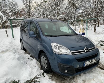 Синий Ситроен Берлинго, объемом двигателя 1.2 л и пробегом 121 тыс. км за 12500 $, фото 7 на Automoto.ua