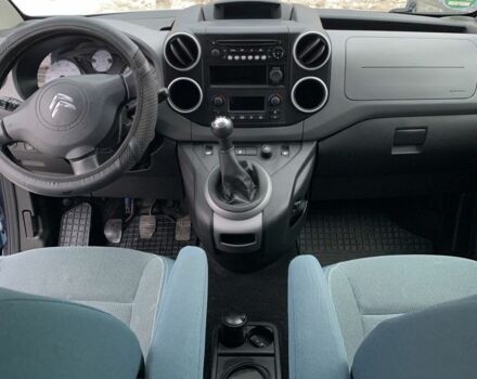 Синий Ситроен Берлинго, объемом двигателя 1.2 л и пробегом 121 тыс. км за 12500 $, фото 4 на Automoto.ua