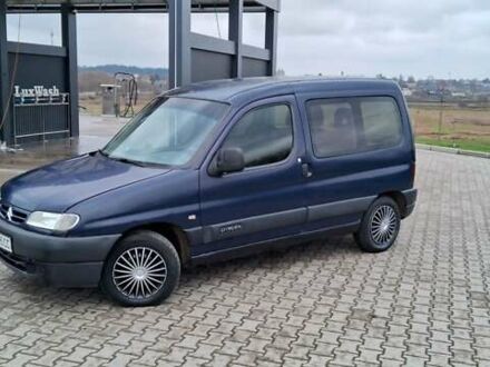 Синій Сітроен Берлінго, об'ємом двигуна 2 л та пробігом 220 тис. км за 1999 $, фото 1 на Automoto.ua