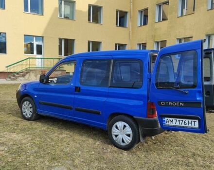 Синий Ситроен Берлинго, объемом двигателя 1.6 л и пробегом 318 тыс. км за 3690 $, фото 1 на Automoto.ua