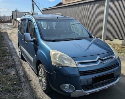 Синий Ситроен Берлинго, объемом двигателя 1.6 л и пробегом 365 тыс. км за 6900 $, фото 1 на Automoto.ua