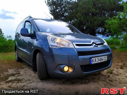 Сітроен Берлінго 2011 у Києві на Automoto.ua Синій Сітроен Берлінго, об'ємом двигуна 1.6 л та пробігом 286 тис. км за 6000 $, фото 1 на Automoto.ua