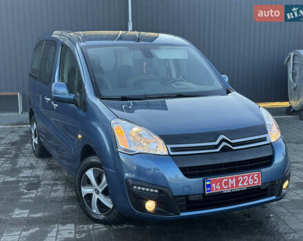 Синий Ситроен Берлинго, объемом двигателя 1.6 л и пробегом 193 тыс. км за 9399 $, фото 1 на Automoto.ua