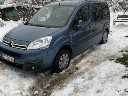 Синий Ситроен Берлинго, объемом двигателя 1.2 л и пробегом 121 тыс. км за 12500 $, фото 1 на Automoto.ua