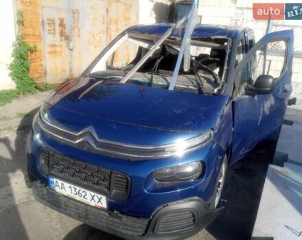 Синий Ситроен Берлинго, объемом двигателя 1.56 л и пробегом 44 тыс. км за 8500 $, фото 1 на Automoto.ua
