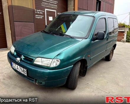 Зеленый Ситроен Берлинго, объемом двигателя 1.4 л и пробегом 234 тыс. км за 1350 $, фото 2 на Automoto.ua