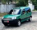 Зелений Сітроен Берлінго, об'ємом двигуна 2 л та пробігом 433 тис. км за 3990 $, фото 1 на Automoto.ua