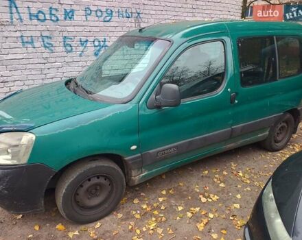 Зеленый Ситроен Берлинго, объемом двигателя 1.4 л и пробегом 371 тыс. км за 2900 $, фото 4 на Automoto.ua