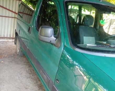 Зелений Сітроен Берлінго, об'ємом двигуна 1.4 л та пробігом 152 тис. км за 4300 $, фото 4 на Automoto.ua