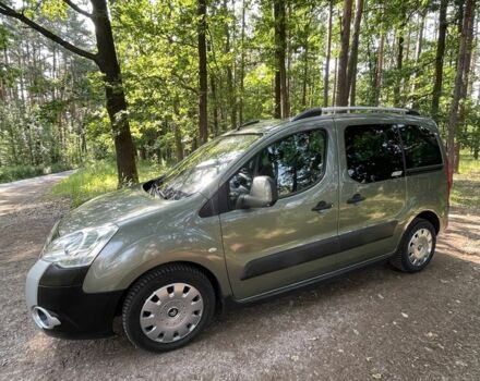 Зеленый Ситроен Берлинго, объемом двигателя 1.6 л и пробегом 230 тыс. км за 9300 $, фото 6 на Automoto.ua