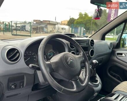 Зелений Сітроен Берлінго, об'ємом двигуна 1.56 л та пробігом 239 тис. км за 9300 $, фото 10 на Automoto.ua
