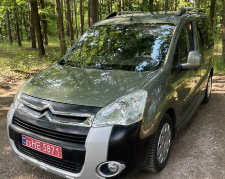Зеленый Ситроен Берлинго, объемом двигателя 1.6 л и пробегом 230 тыс. км за 9700 $, фото 18 на Automoto.ua